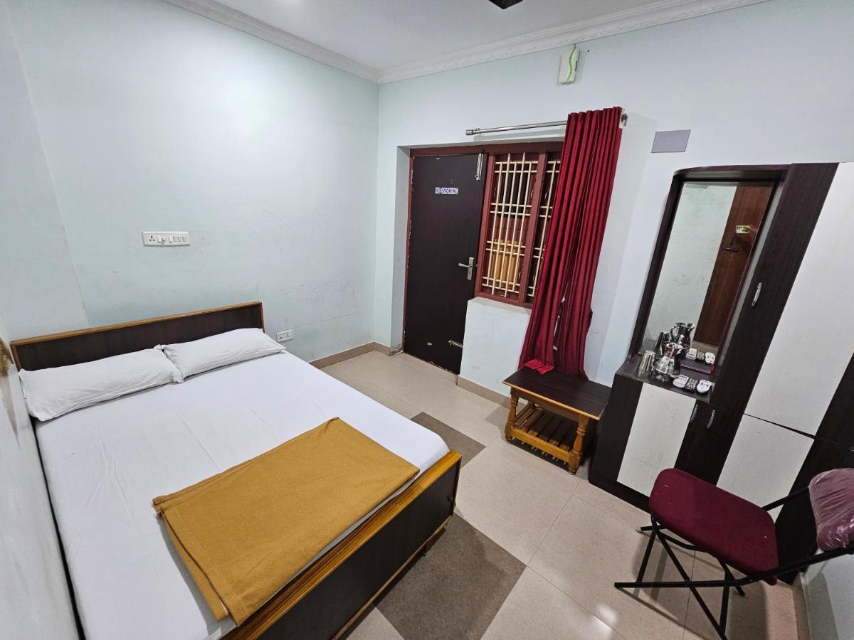 Arunachala Guest House Vriddhachalam Esterno foto